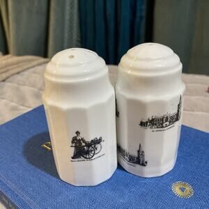 Shannonbridge Potteries Ireland Molly Malone St Patrick’s Salt Pepper Shakers